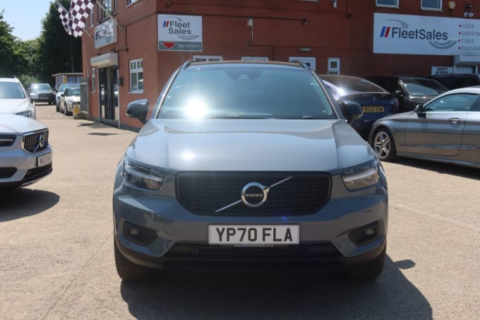 2025 Volvo Xc40