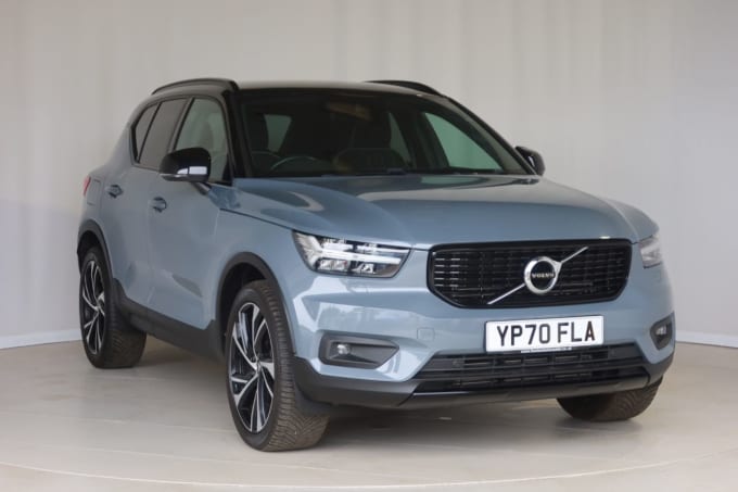 2025 Volvo Xc40