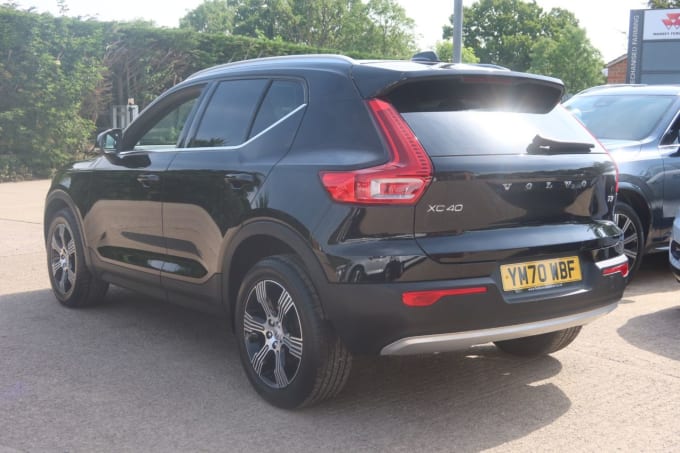 2025 Volvo Xc40