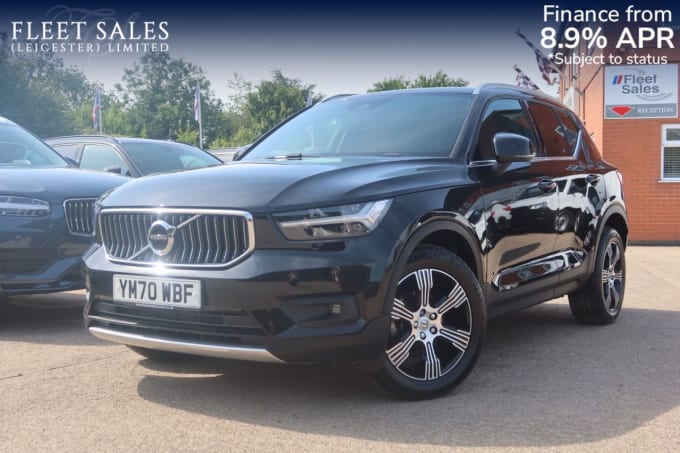2025 Volvo Xc40