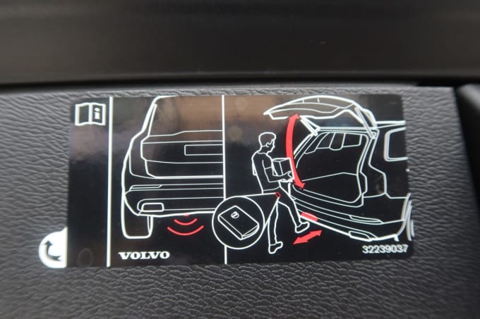 2025 Volvo Xc60