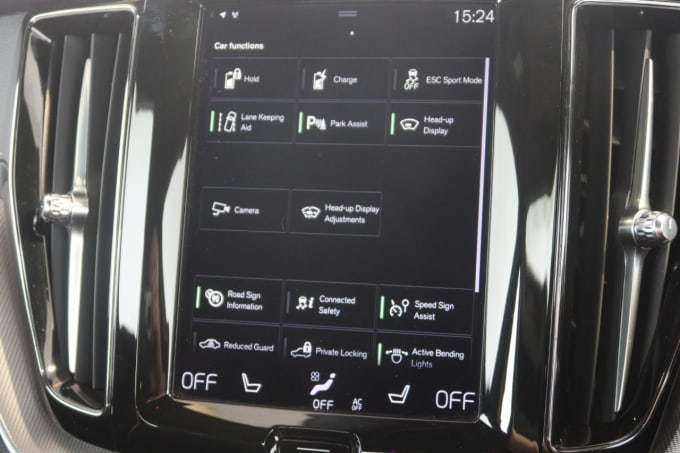 2025 Volvo Xc60