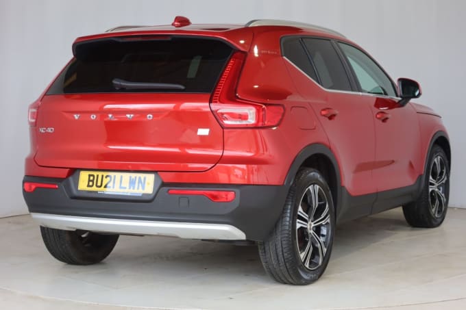 2025 Volvo Xc40