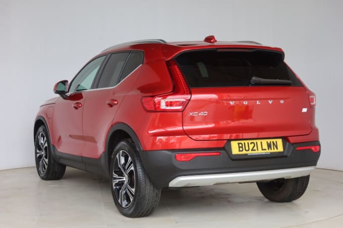 2025 Volvo Xc40