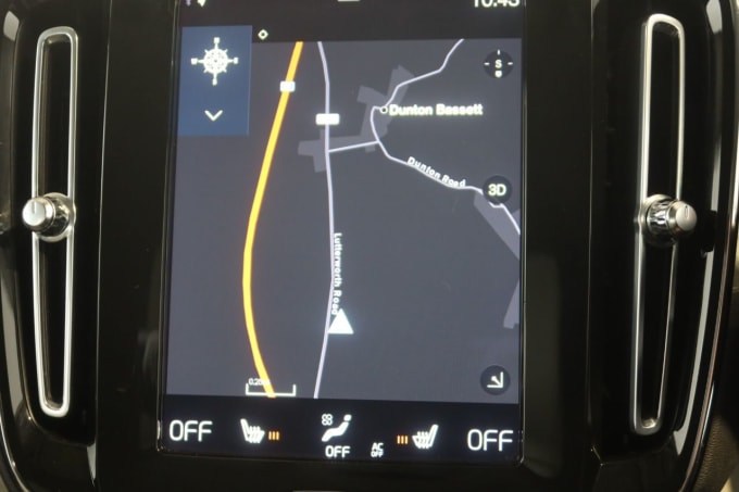 2025 Volvo Xc40