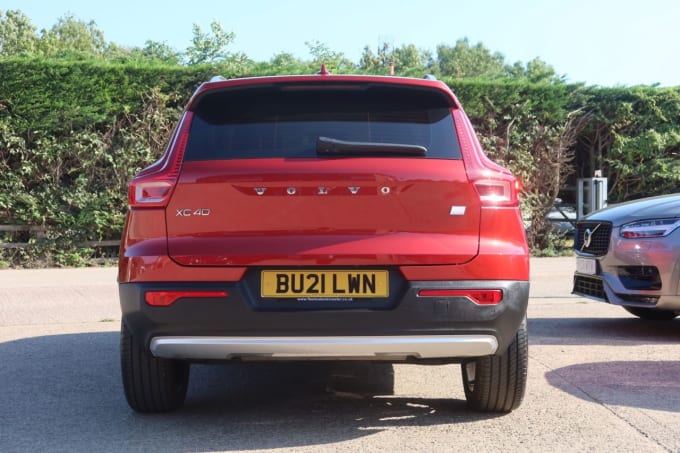 2025 Volvo Xc40