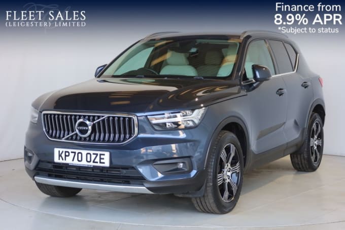 2025 Volvo Xc40