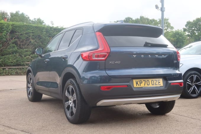 2025 Volvo Xc40