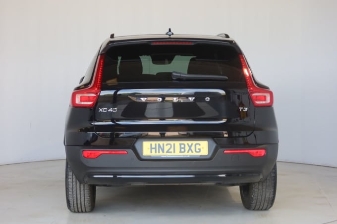 2025 Volvo Xc40
