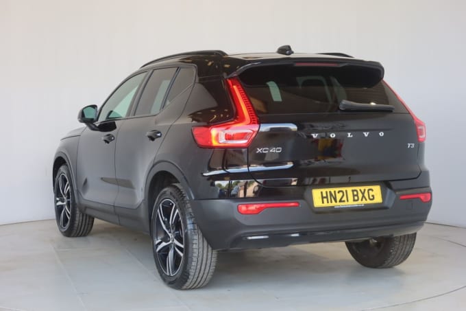 2025 Volvo Xc40