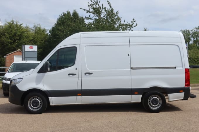 2025 Mercedes-benz Sprinter