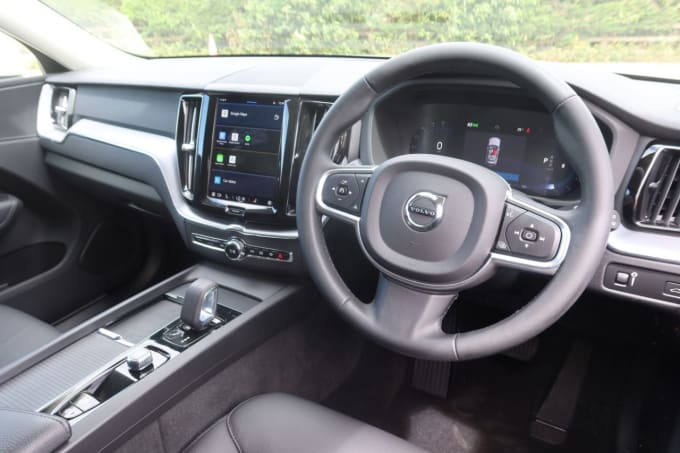 2025 Volvo Xc60