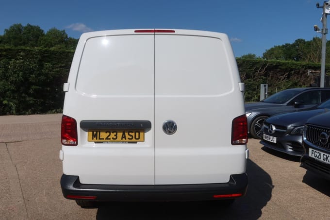 2025 Volkswagen Transporter