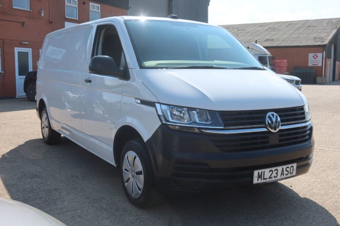 2025 Volkswagen Transporter
