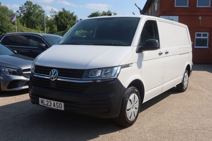 2025 Volkswagen Transporter