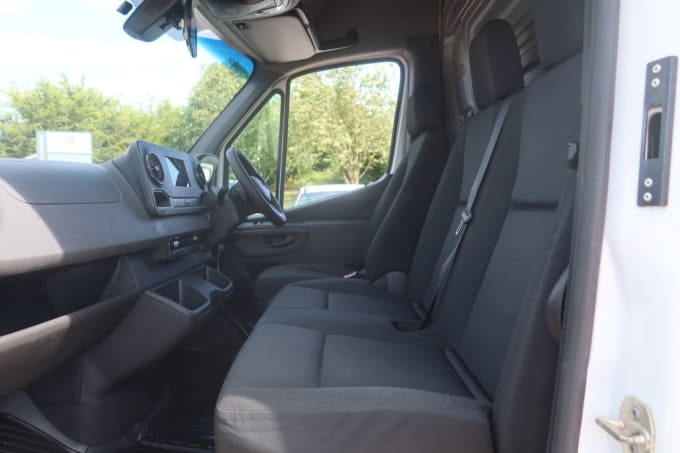 2025 Mercedes-benz Sprinter