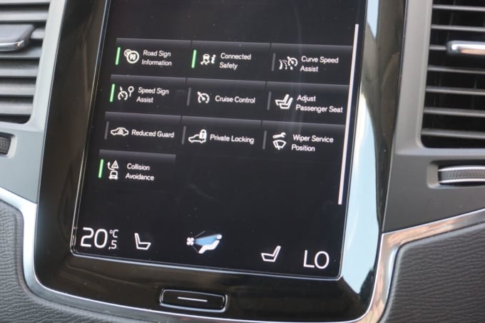 2025 Volvo Xc90