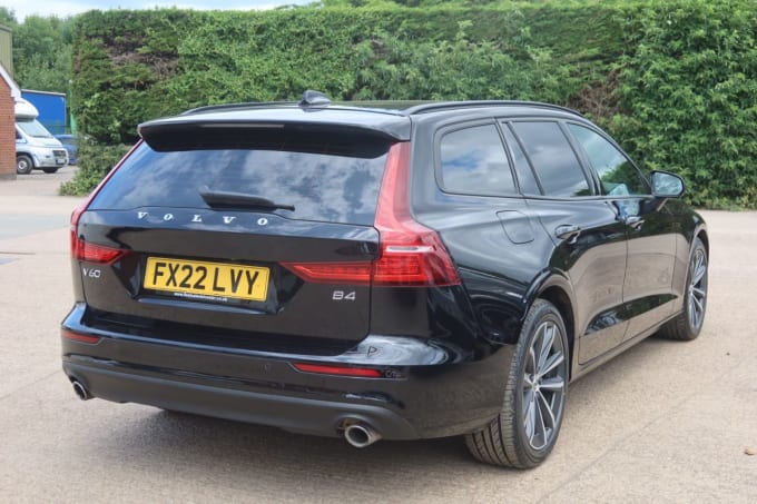 2025 Volvo V60