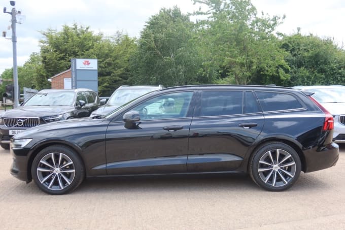 2025 Volvo V60