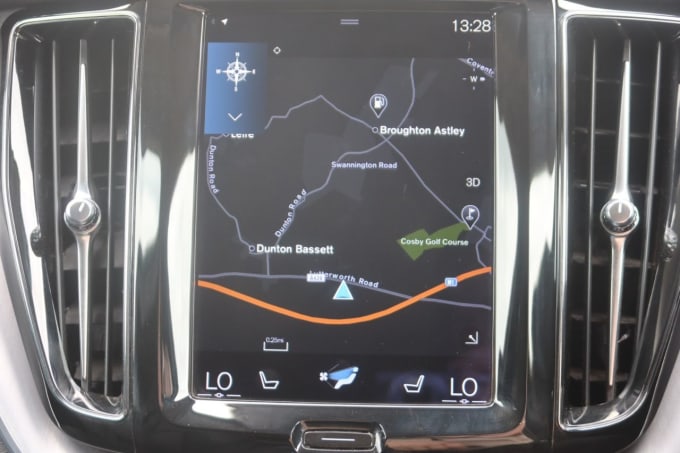 2025 Volvo Xc60