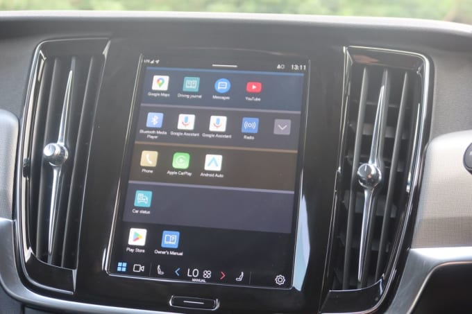 2025 Volvo V90