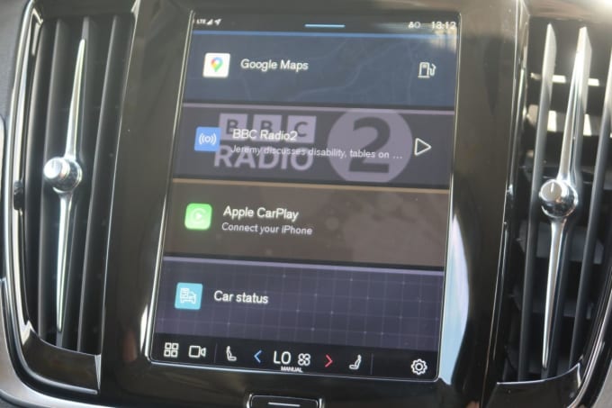 2025 Volvo V90