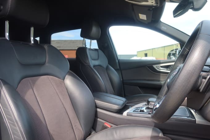2025 Audi Q7