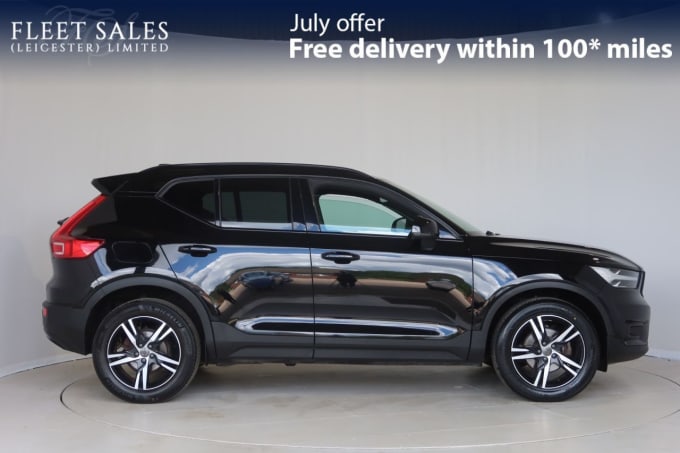 2025 Volvo Xc40