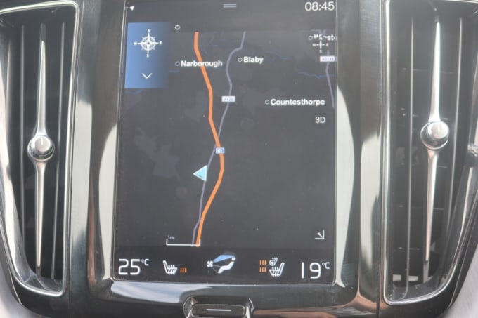 2025 Volvo Xc60