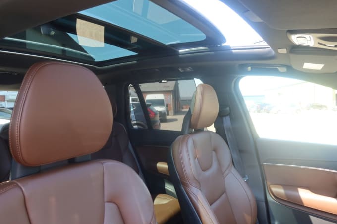 2025 Volvo Xc90