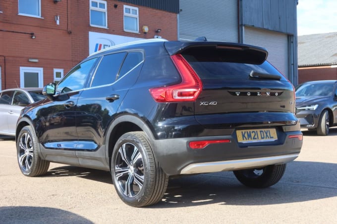 2025 Volvo Xc40