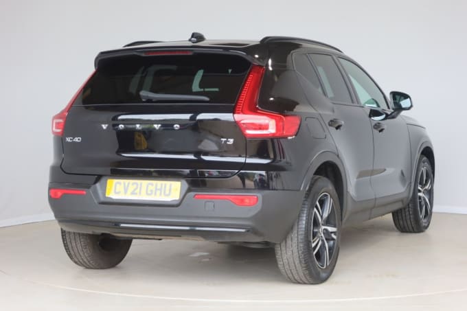 2025 Volvo Xc40