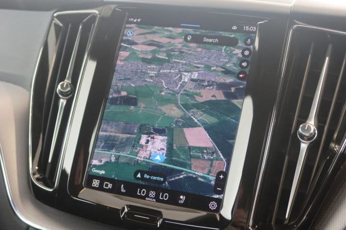 2025 Volvo Xc60