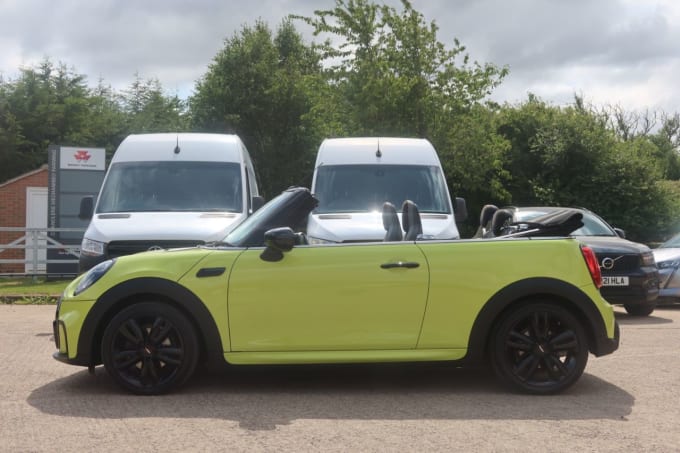 2025 Mini Convertible