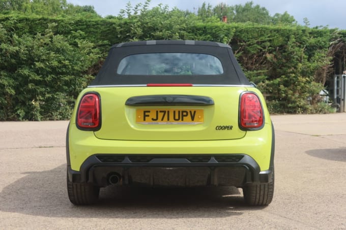 2025 Mini Convertible