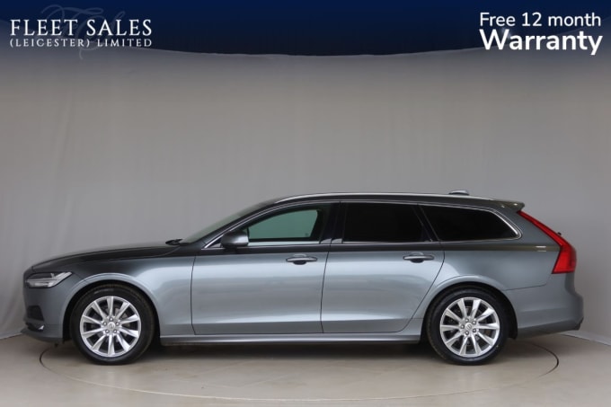 2025 Volvo V90