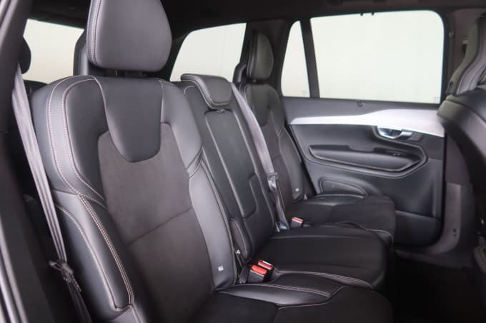 2025 Volvo Xc90