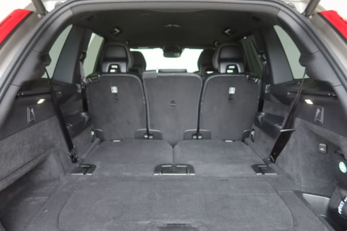2025 Volvo Xc90