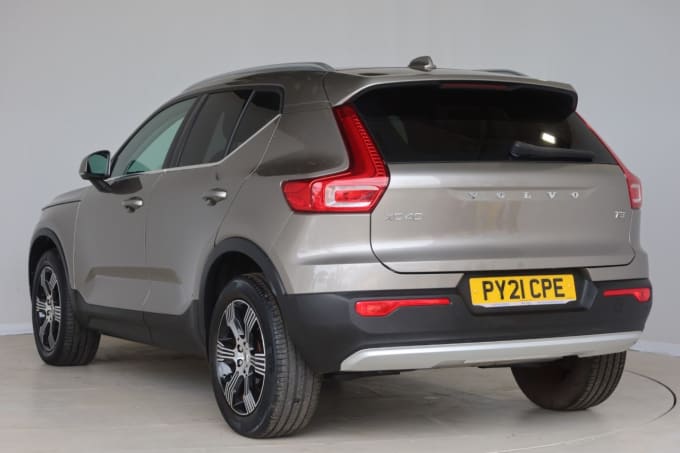 2025 Volvo Xc40