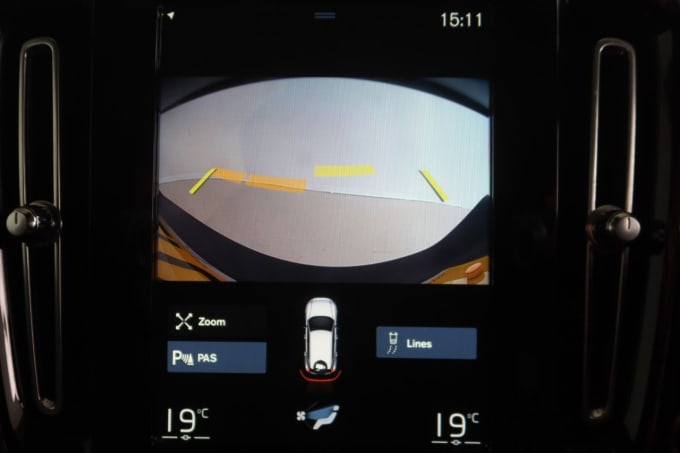 2025 Volvo Xc40