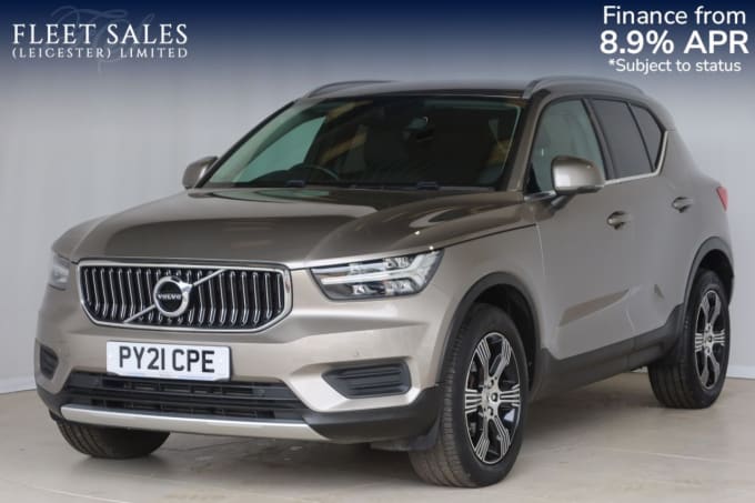 2025 Volvo Xc40