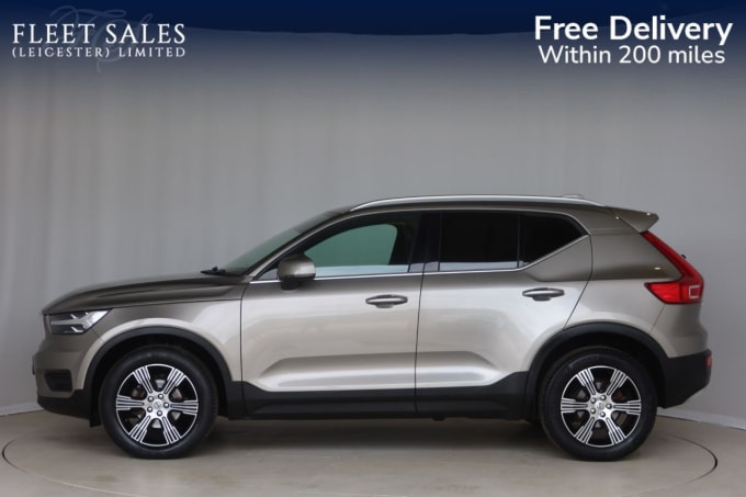 2025 Volvo Xc40