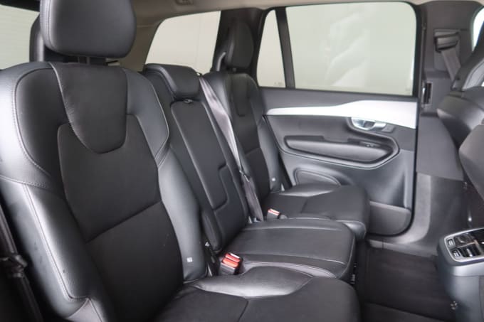 2025 Volvo Xc90