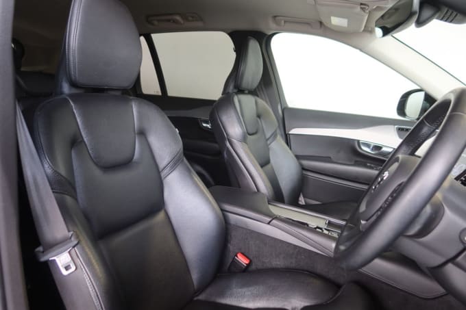 2025 Volvo Xc90