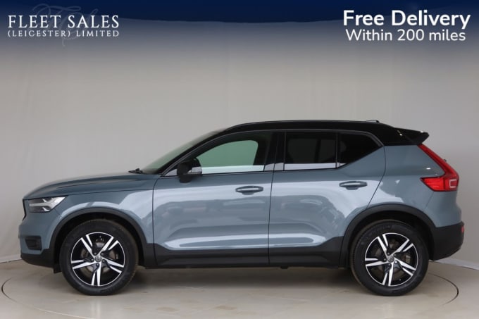 2025 Volvo Xc40