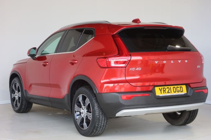 2025 Volvo Xc40
