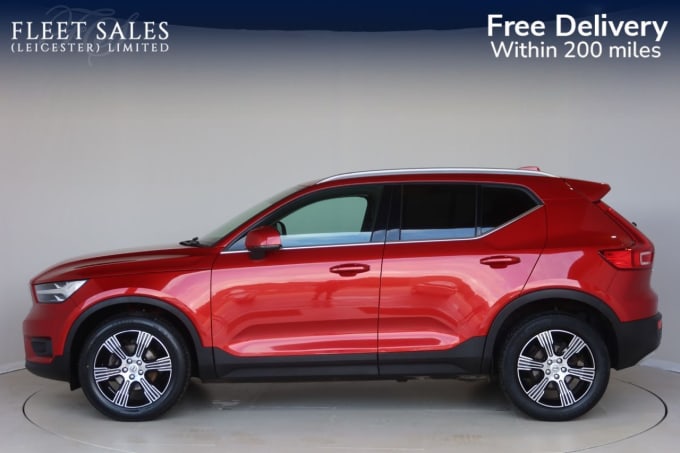 2025 Volvo Xc40