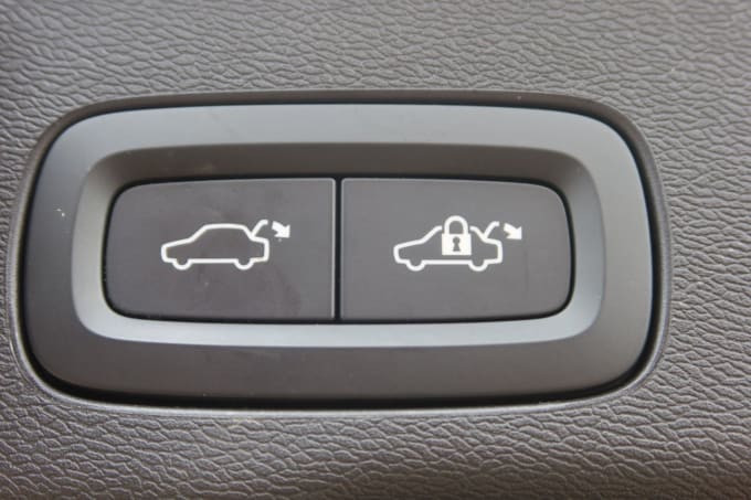 2025 Volvo Xc60