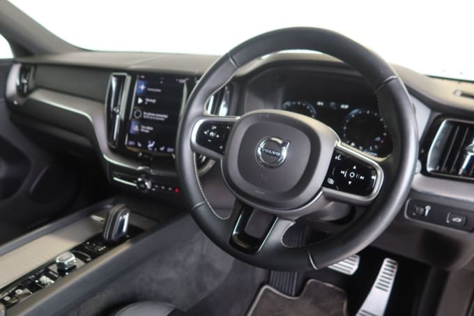 2025 Volvo Xc60