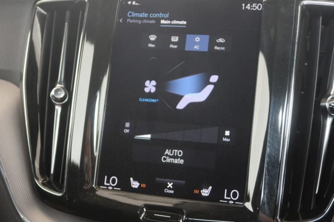 2025 Volvo Xc60